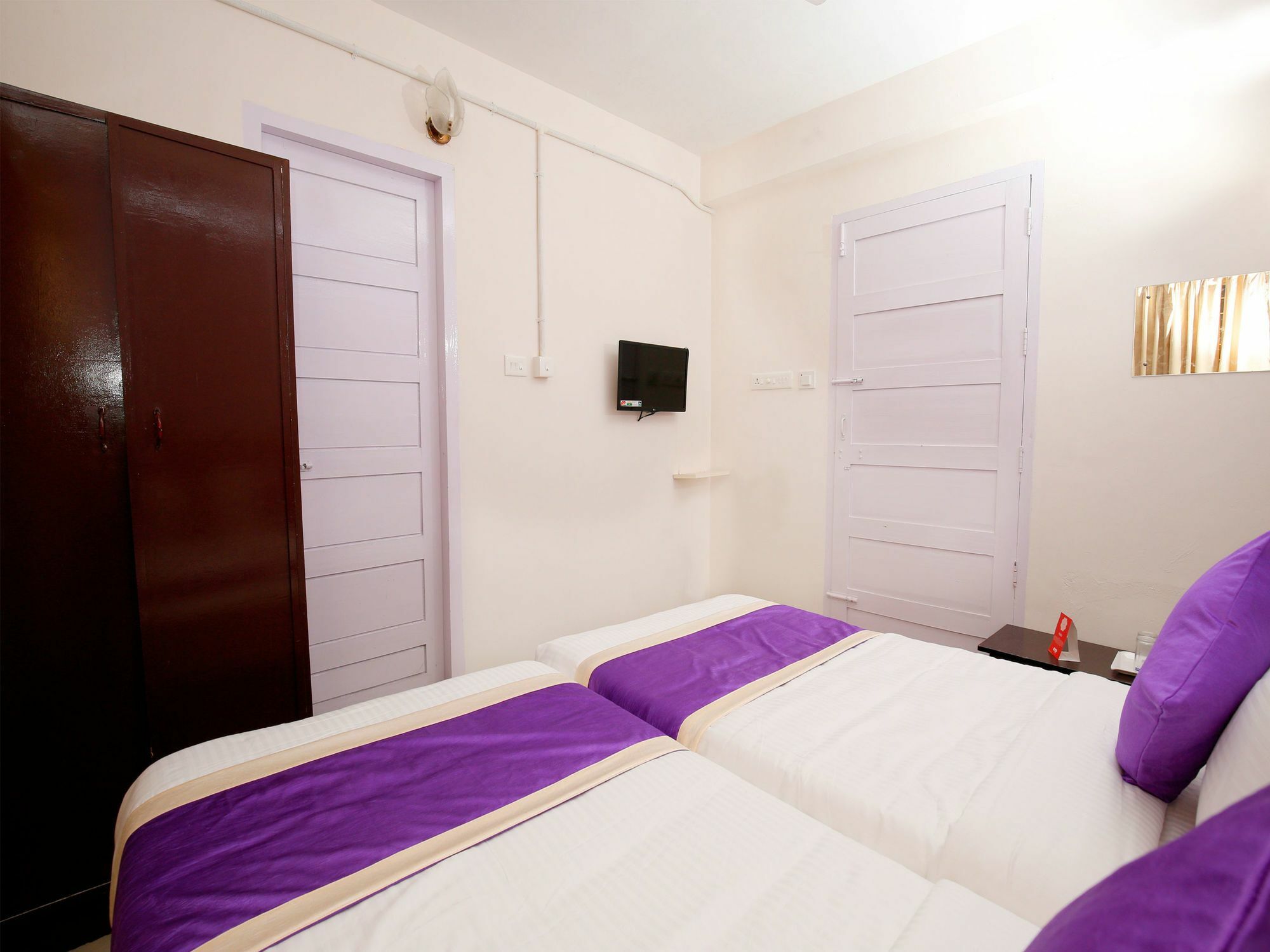 Oyo 9797 Hotel Vbee Plaza Thiruvananthapuram Luaran gambar