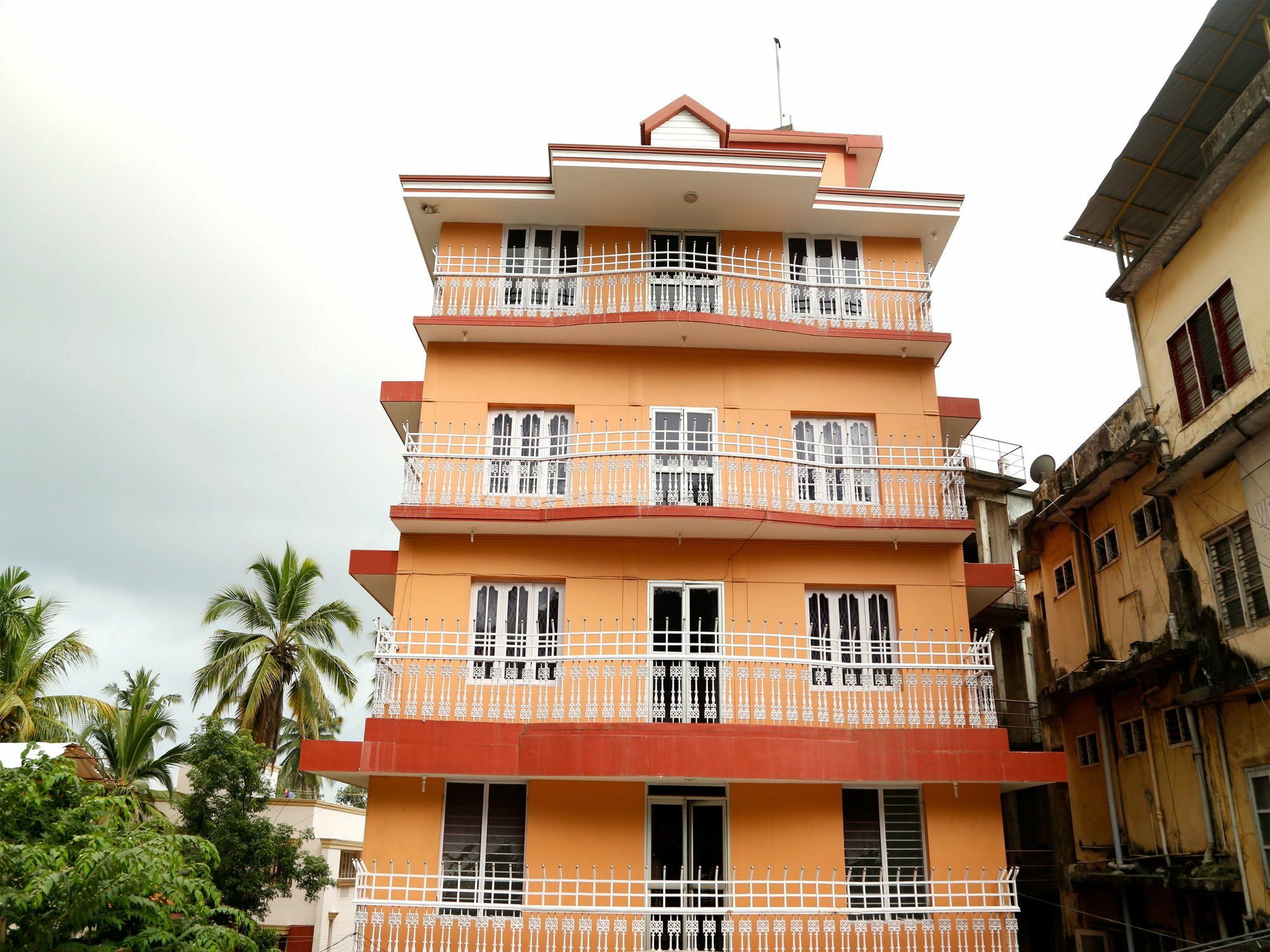 Oyo 9797 Hotel Vbee Plaza Thiruvananthapuram Luaran gambar
